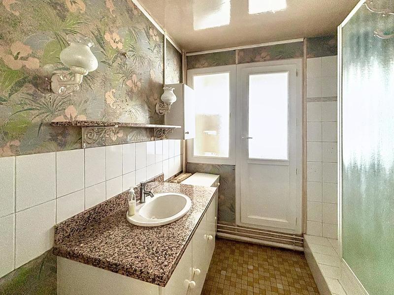 Appartement - 60 m² - 3 pièces