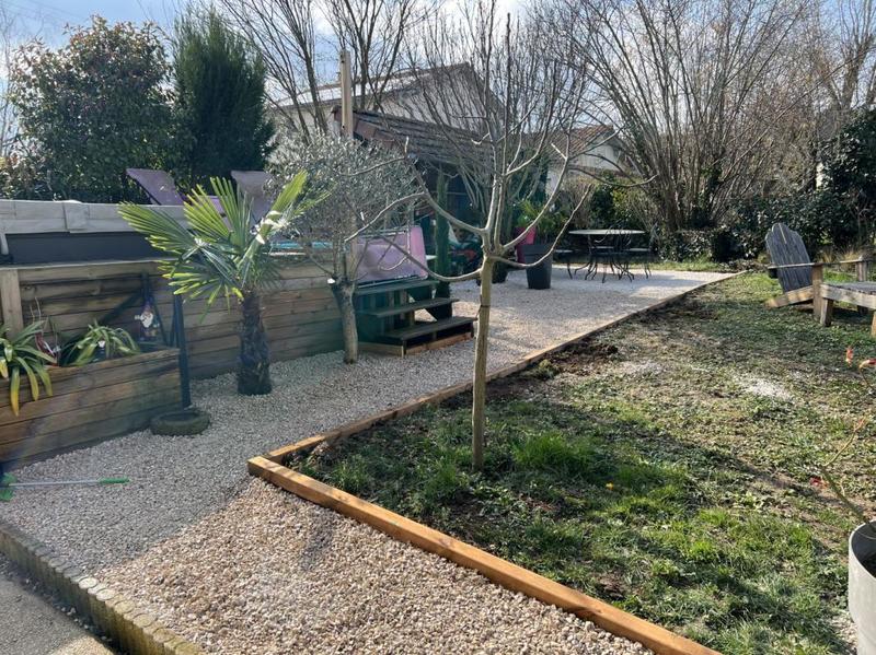 Maison - 192 m² - 6 pièces