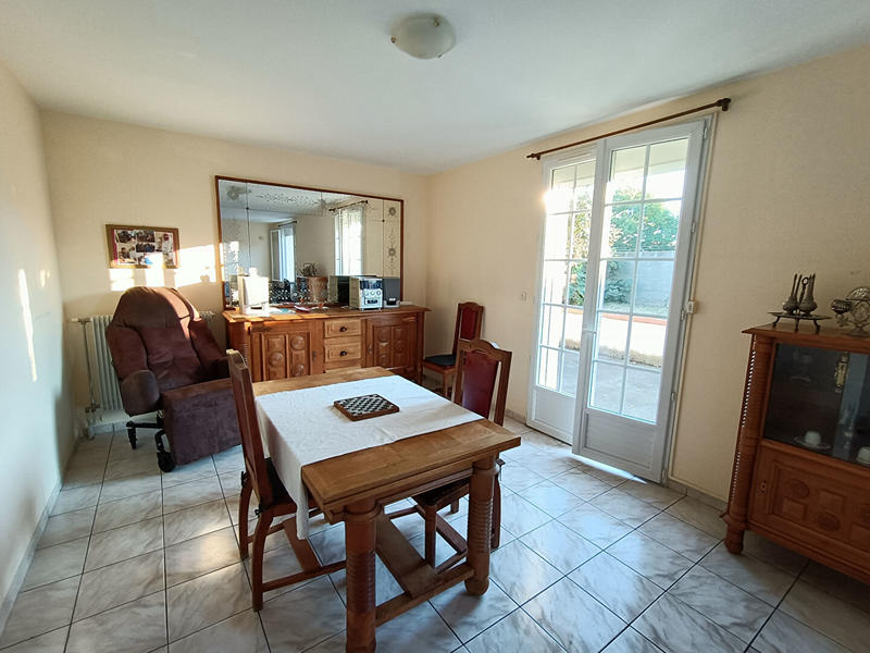 Maison - 97 m² - 6 pièces