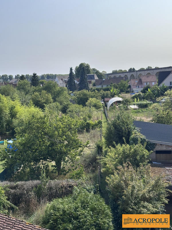 Maison - 101 m² - 6 pièces