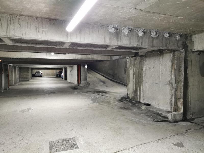 Parking / Garage - 10 m²