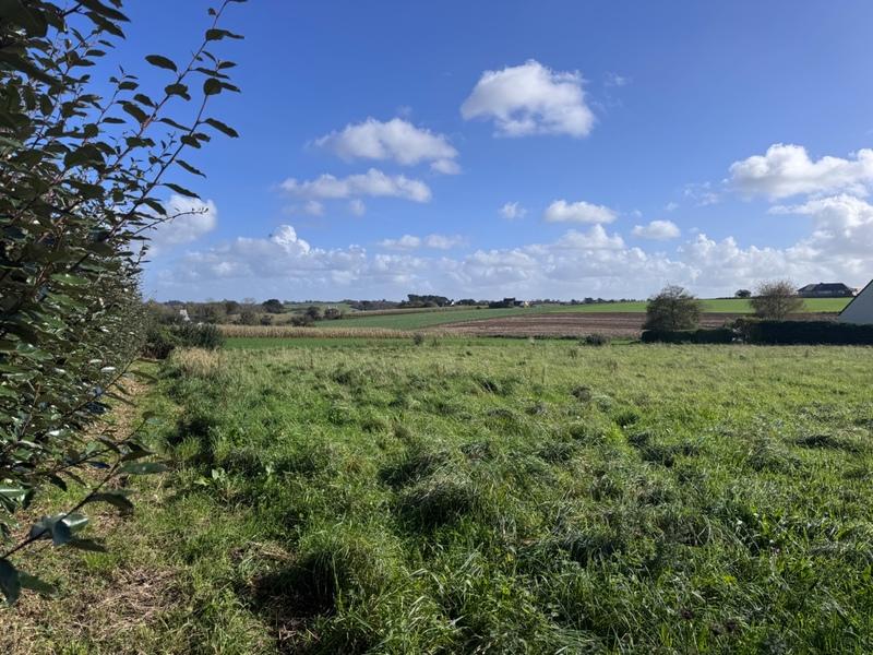 Terrain constructible - 826 m²