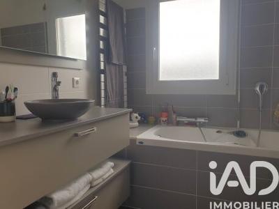 Maison - 110 m² - 6 pièces