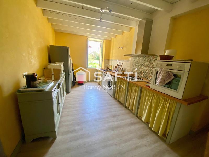 Maison - 180 m² - 7 pièces