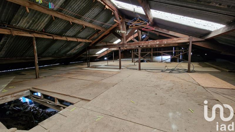 Maison - 280 m² - 9 pièces