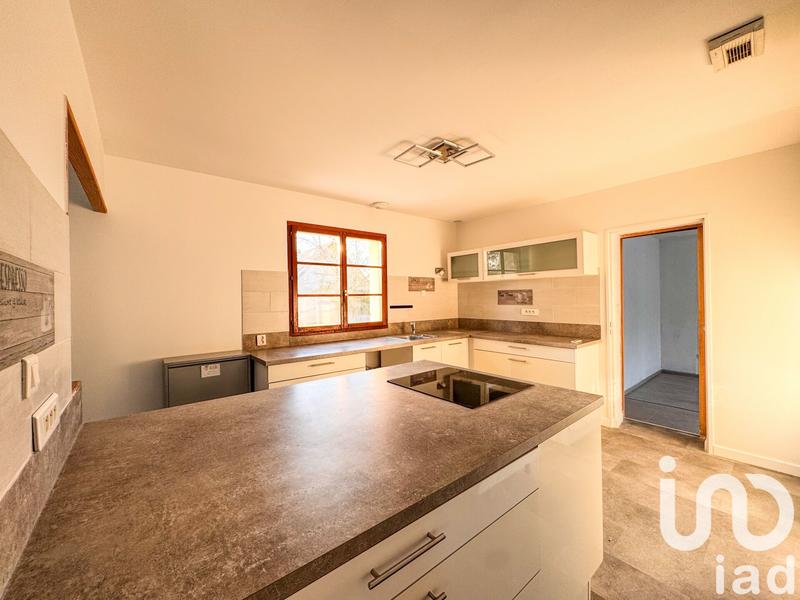 Maison - 165 m² - 8 pièces