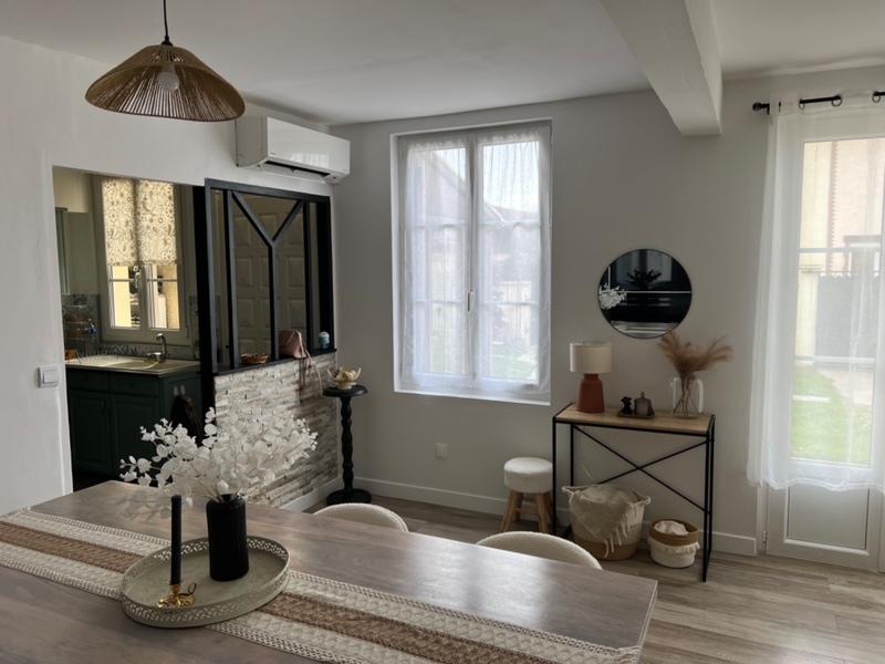 Maison - 90 m² - 5 pièces