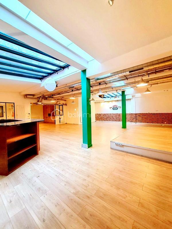 Bureau - 243 m² - 4 pièces