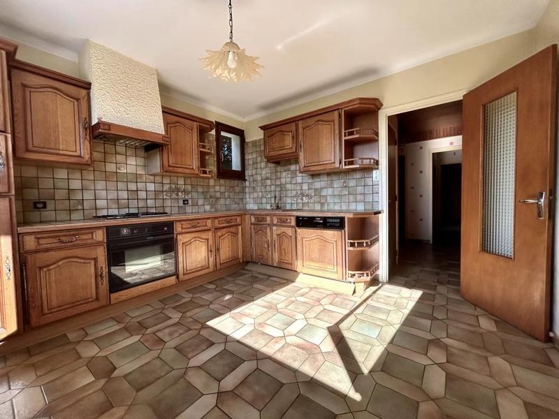 Appartement - 109 m² - 4 pièces