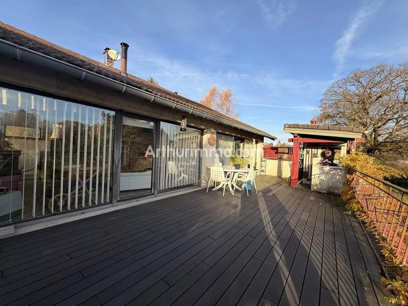 Maison - 200 m² - 8 pièces