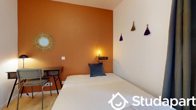 Chambre - 11 m² - 1 pièce