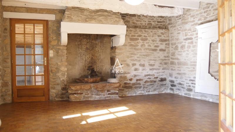 Maison - 210 m² - 8 pièces