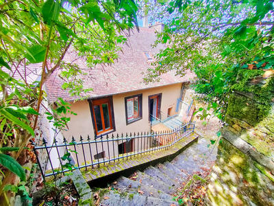 Maison - 80 m² - 5 pièces