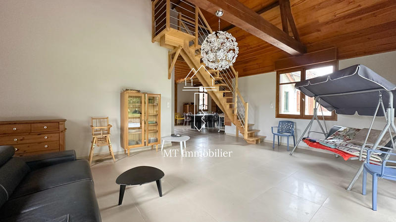 Maison - 343 m² - 8 pièces