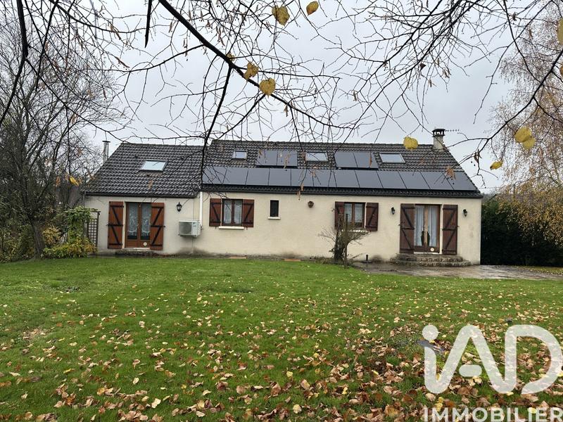 Maison - 152 m² - 8 pièces