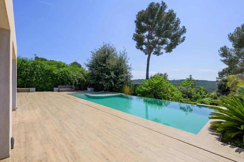 Maison - 166 m² - 5 pièces