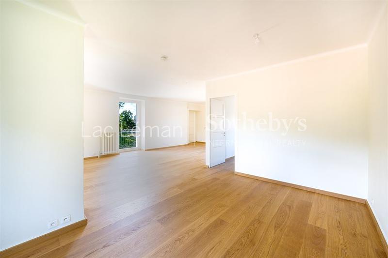 Appartement - 134 m² - 5 pièces