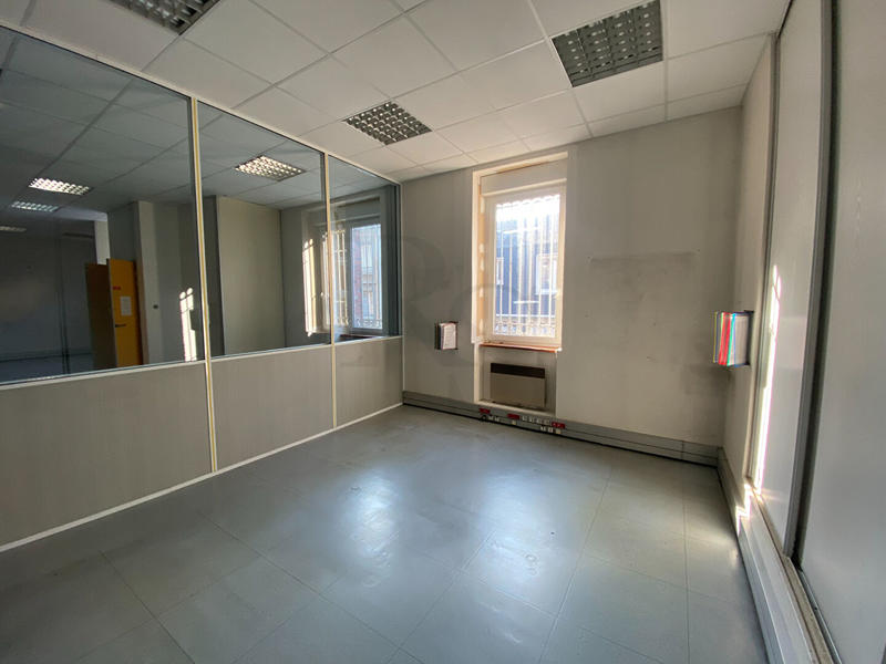 Bureau - 419 m²