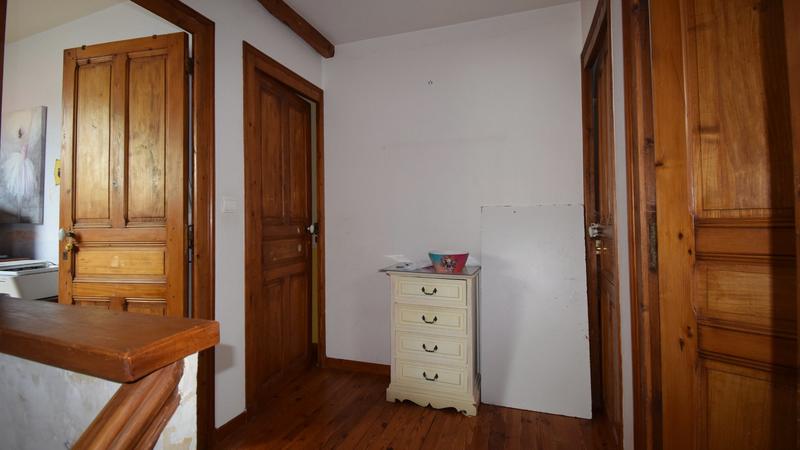 Maison - 137 m² - 6 pièces