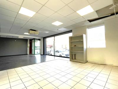 Bureau - 83 m² - 2 pièces