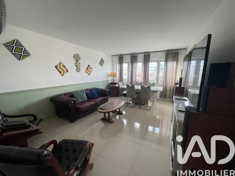 Appartement - 75 m² - 4 pièces