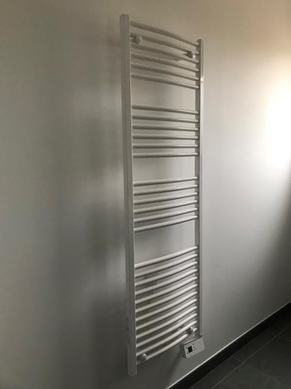 Maison - 1 150 m² - 4 pièces