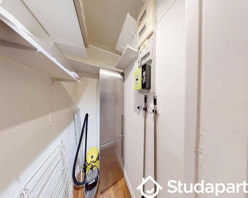 Chambre - 60 m² - 1 pièce