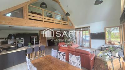 Maison - 177 m² - 6 pièces