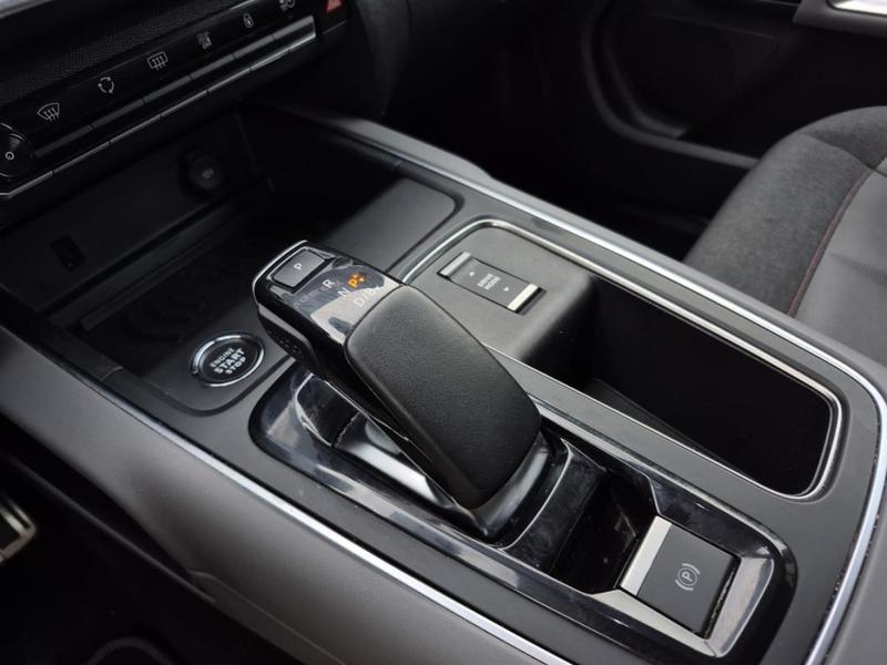 Citroën C5 Aircross Hybrid 225 ë-Eat8 Business +