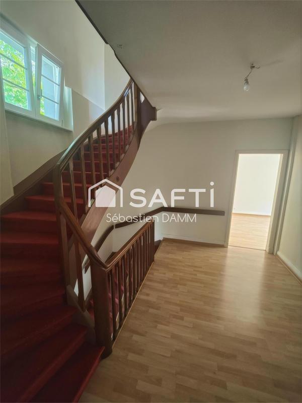 Maison - 192 m² - 8 pièces