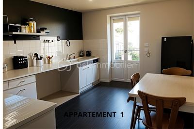 Propriété - 170 m² - 6 pièces
