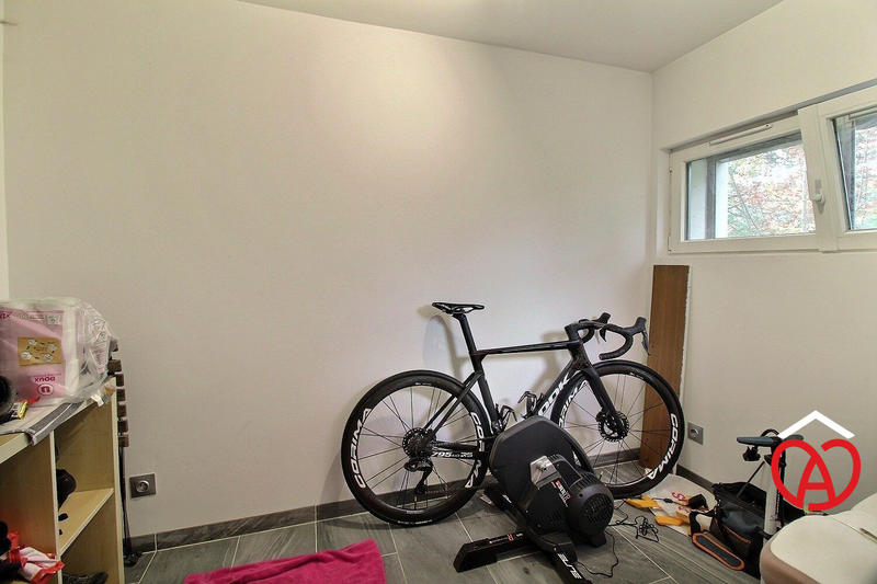 Maison - 80 m² - 5 pièces