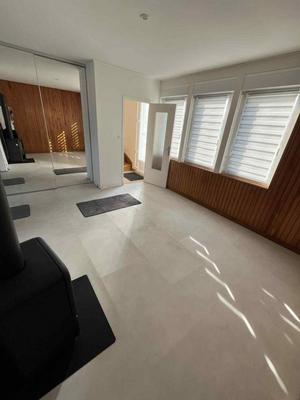 Maison traditionnelle - 70 m² - 4 pièces