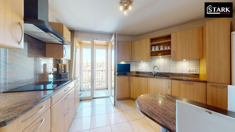 Appartement - 120 m² - 5 pièces