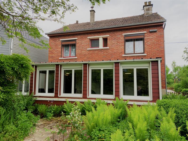 Maison - 99 m² - 5 pièces