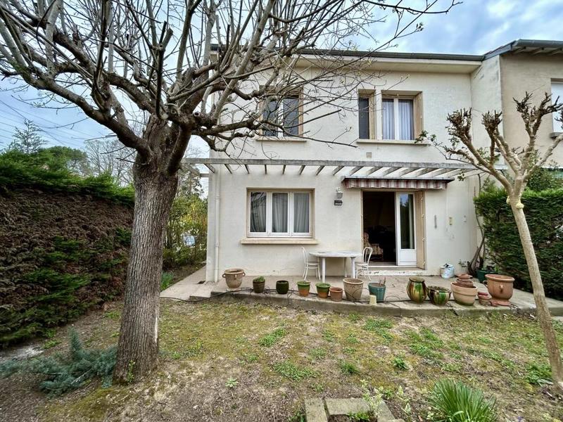 Maison de ville - 131 m² - 6 pièces