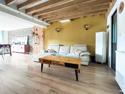 Maison - 101 m² - 5 pièces