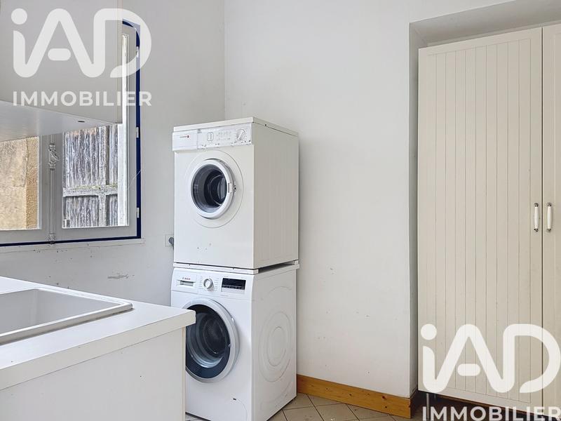 Maison de village - 304 m² - 12 pièces