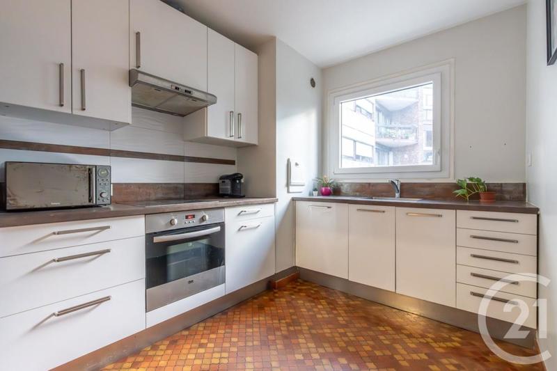 Appartement - 87 m² - 4 pièces