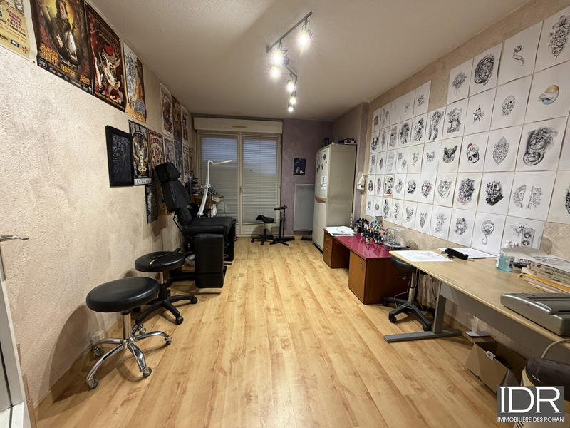 Bureau - 88 m² - 4 pièces