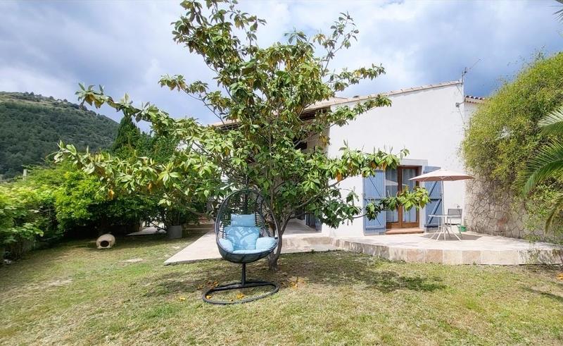 Maison traditionnelle - 172 m² - 6 pièces