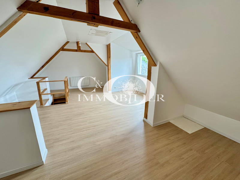 Maison - 95 m² - 5 pièces