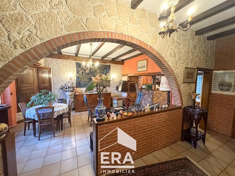 Maison - 127 m² - 5 pièces