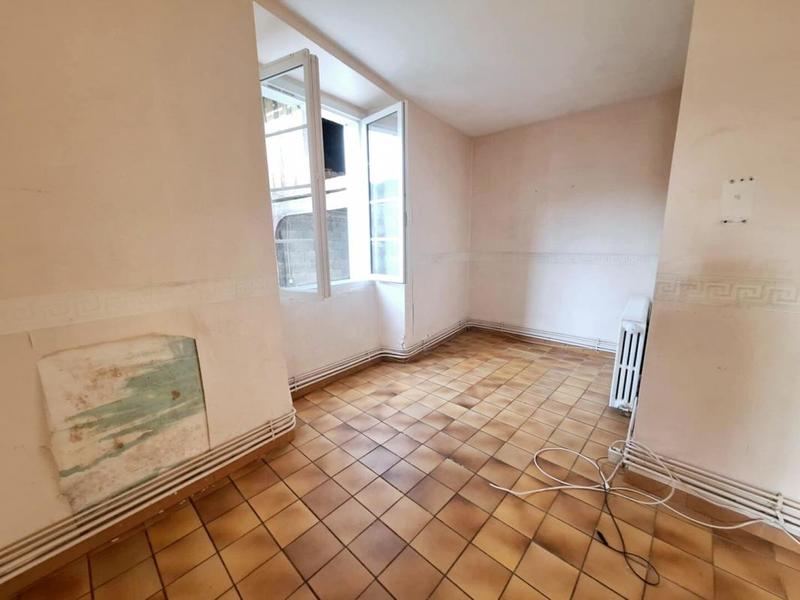 Propriété - 175 m² - 7 pièces