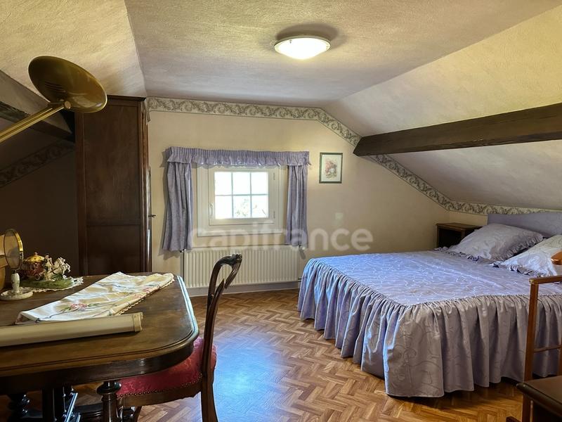 Maison - 129 m² - 8 pièces