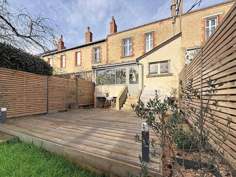 Maison de ville - 107 m² - 4 pièces