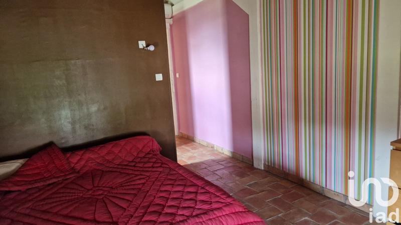 Maison - 235 m² - 5 pièces