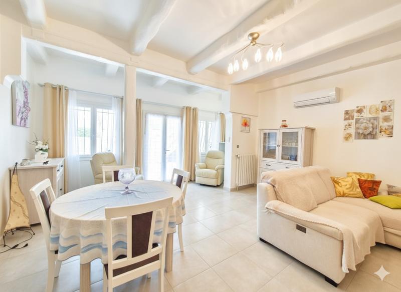 Maison - 140 m² - 7 pièces