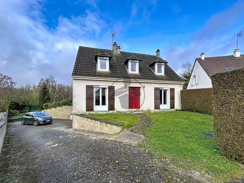 Maison - 127 m² - 7 pièces