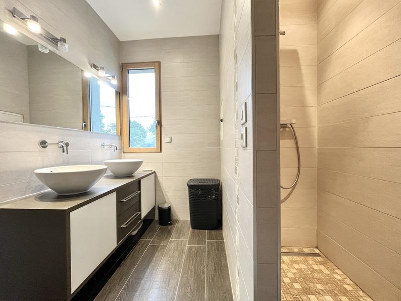 Maison - 156 m² - 6 pièces